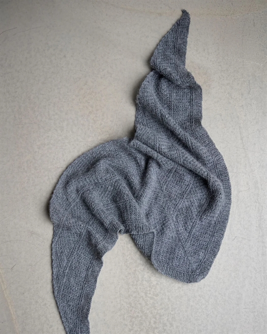 MYKINES TØRKLÆDE fra Kit Couture